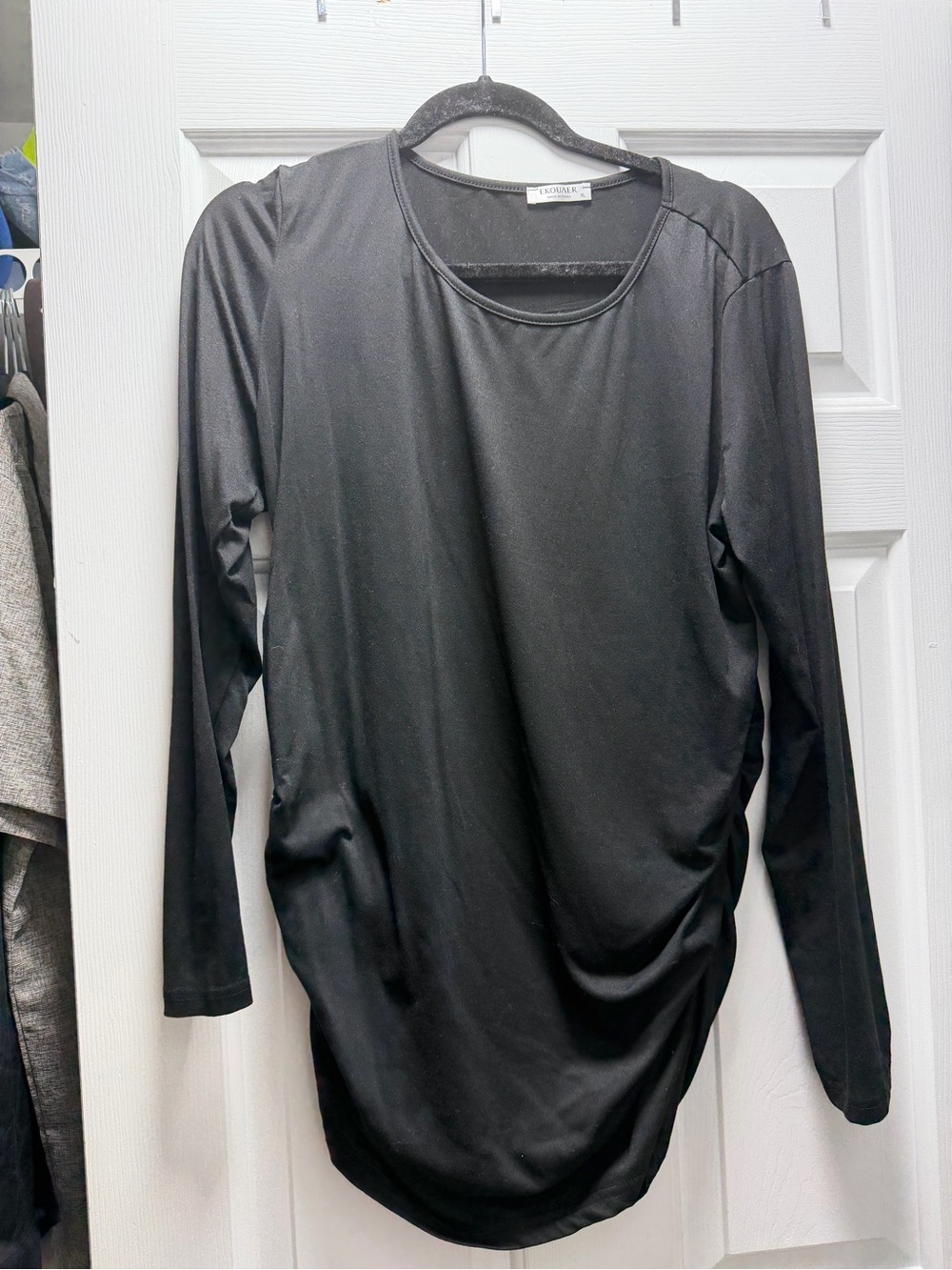Casual Black Long-Sleeve Women’s Maternity Top